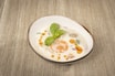 [2].Tom Kha